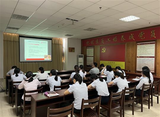 MK集团有限公司
组织参加疫情常态化下建筑企业经营管理风险管控培训